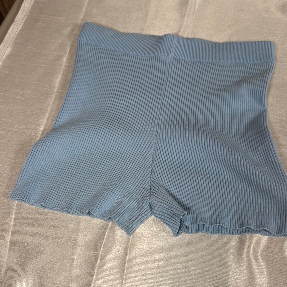 Daisy‎ Blue High Waist Ribbed Shorts size medium